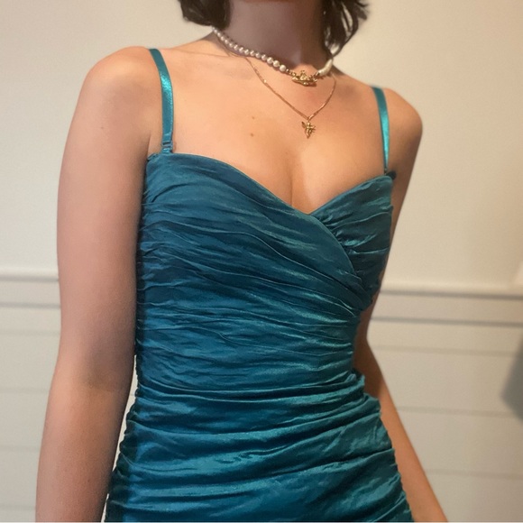 BCBG MAXAZRIA ruched mini dress - Picture 10 of 13